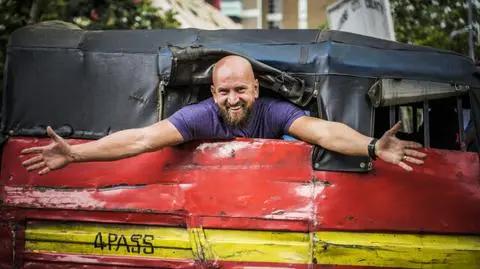 18 WHEELS ACROSS AFRICA